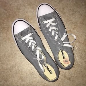 •Converse• Gray Adult Shoes Size 10